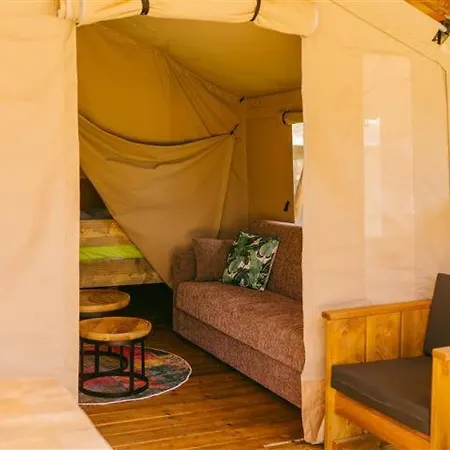 Camping Camping Playa La Bota